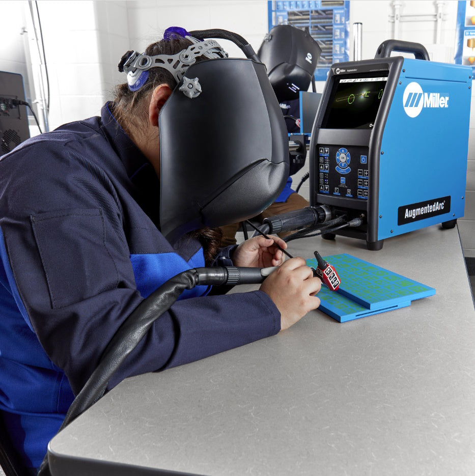 Miller AugmentedArc Augmented Reality Welding System (951823)